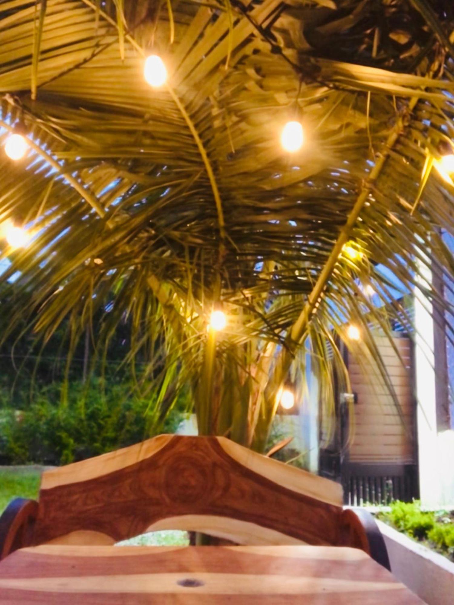 Richville Little Boracay Guest House Calatagan Εξωτερικό φωτογραφία